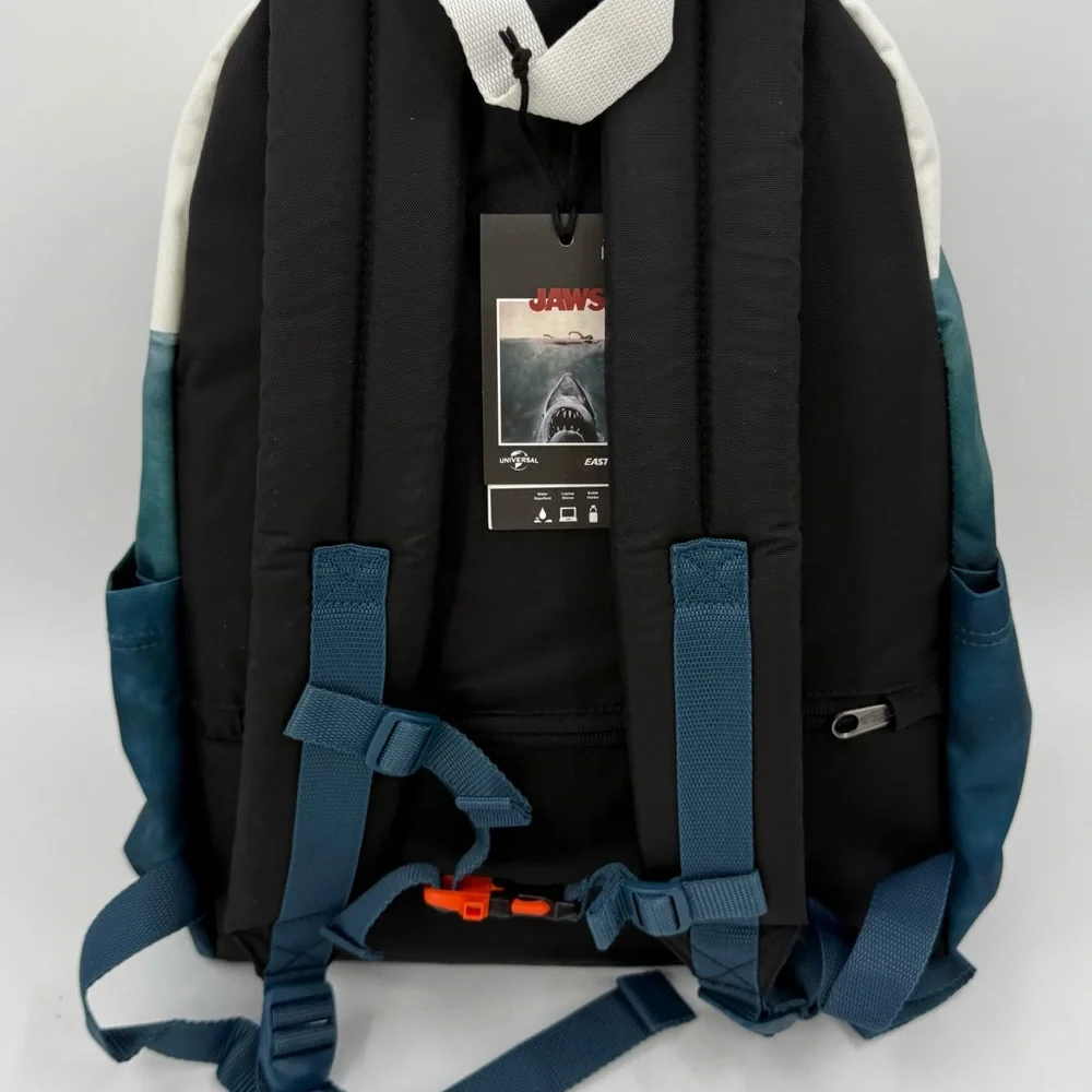Eastpak Padded Day Pak'r Backpack Jaws Poster JS0A85MA Very Hard To Find New NWT